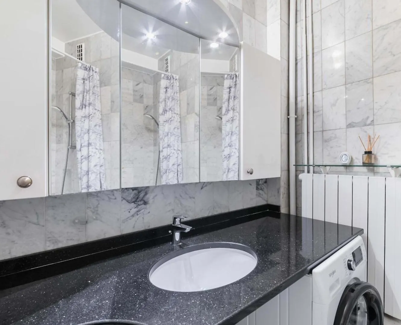 Appartement 3 Pieces Porte Maillot - Paris 16 - 4P - Flat-Guest فرنسا