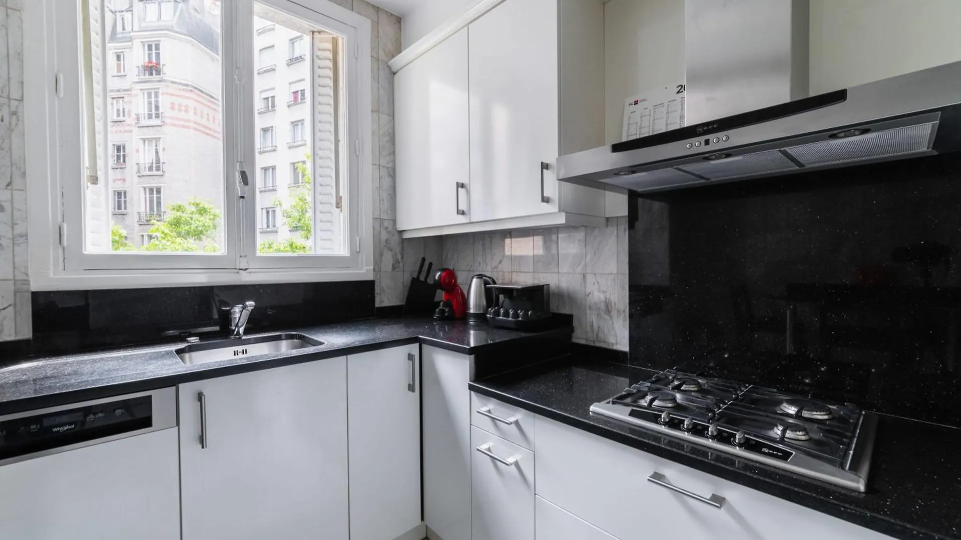 Appartement 3 Pieces Porte Maillot - Paris 16 - 4P - Flat-Guest