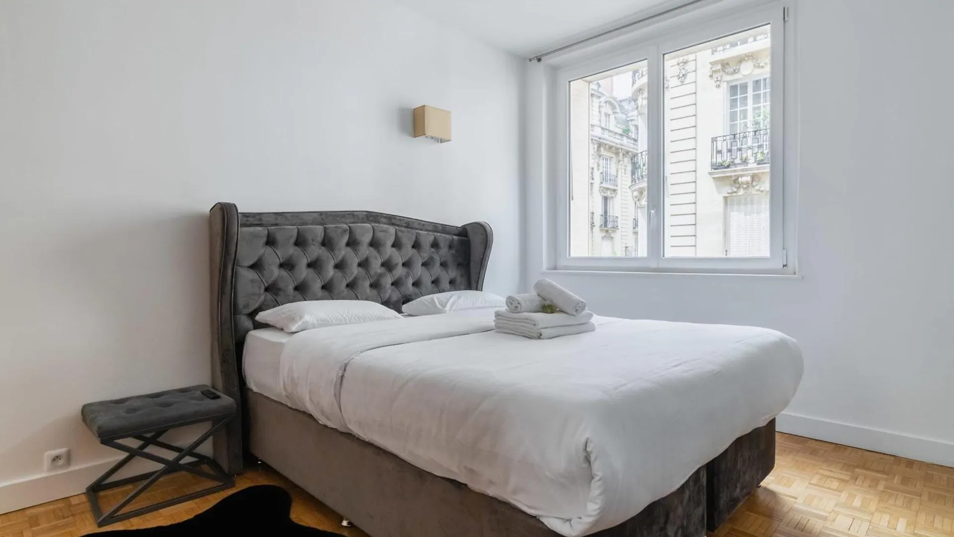 Appartement 3 Pieces Porte Maillot - Paris 16 - 4P - Flat-Guest location