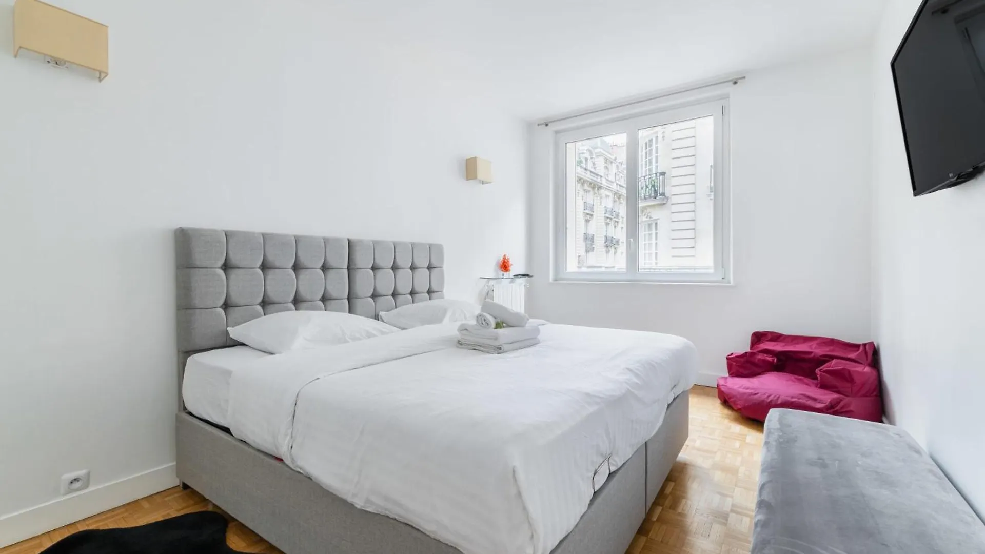 Appartement 3 Pieces Porte Maillot - Paris 16 - 4P - Flat-Guest 0*,